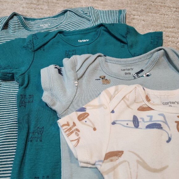 4 dog motif onesies - Picture 2 of 2